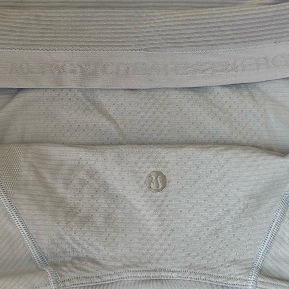 LULULEMON Swiftly Tech Short-Sleeve Shirt 2.0 Hip Length - Picture 3 of 3